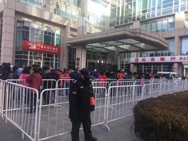 千萬人排隊(duì)退超10億元押金，被資本和市場(chǎng)拋棄的ofo如何熬過寒冬