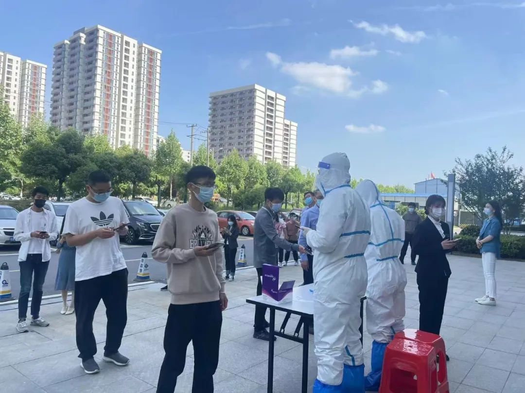 同心戰(zhàn)“疫”我們?cè)谛袆?dòng)！——博天亞志愿者在路上